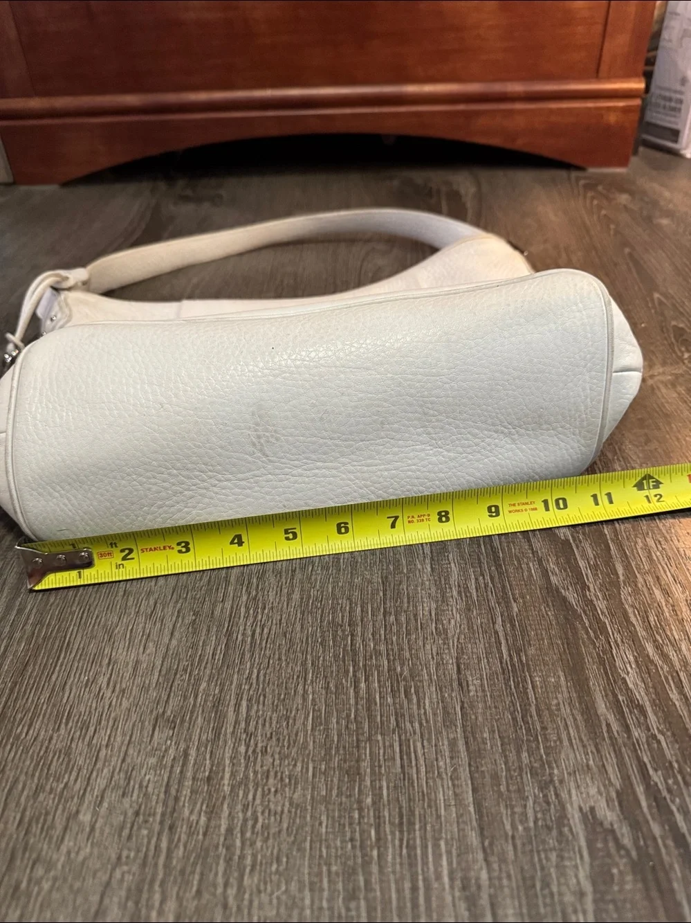 Fossil soft white